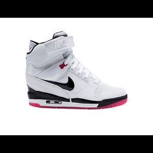 RARE Nike Air Revolution Ski Hi (wedges).